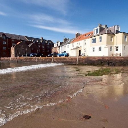 Quayside Cottage นอร์ทแบร์ริก ภายนอก รูปภาพ