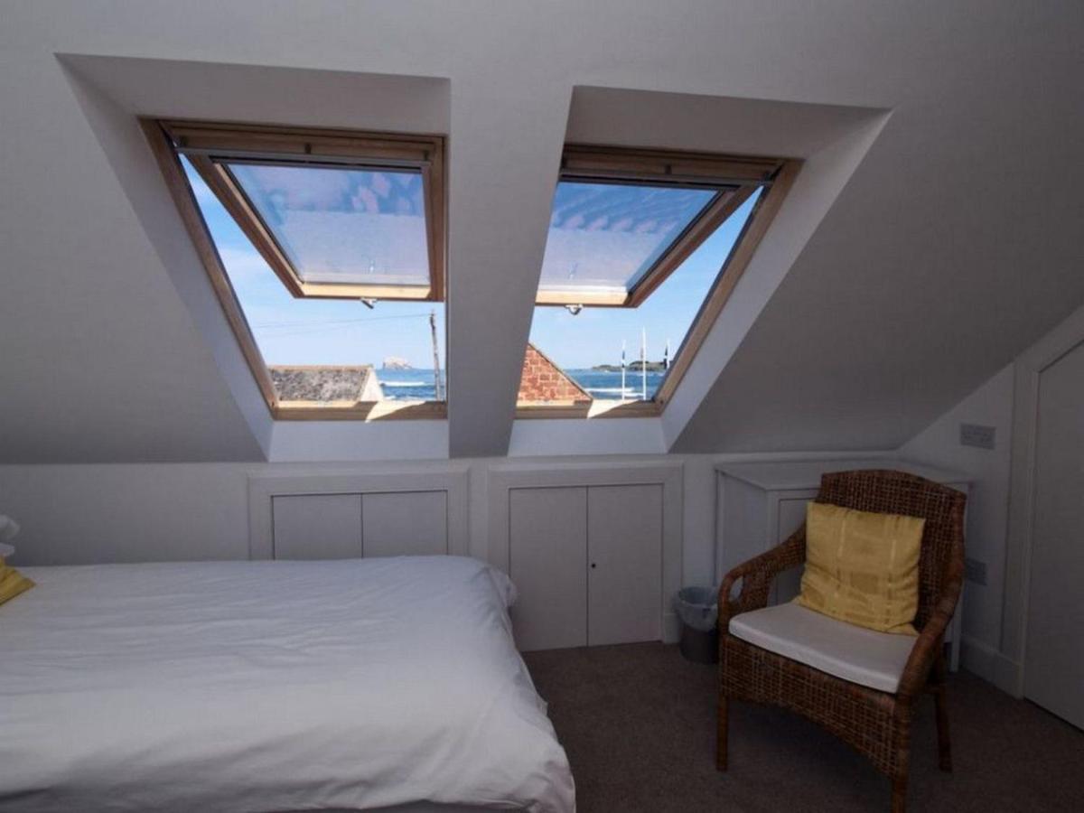 Quayside Cottage นอร์ทแบร์ริก ภายนอก รูปภาพ